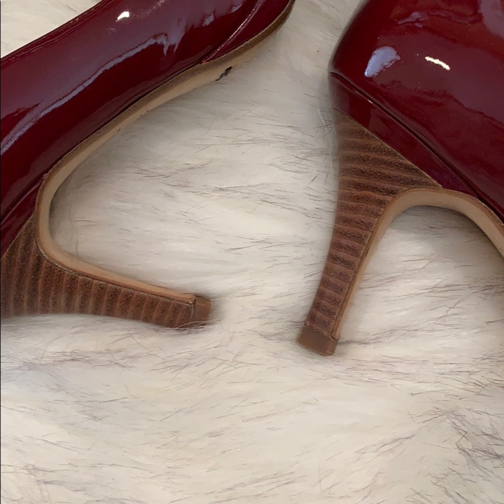 🍒Cole Haan Nike Air Cherry Red Peep Toe Pumps EUC - Picture 4 of 6